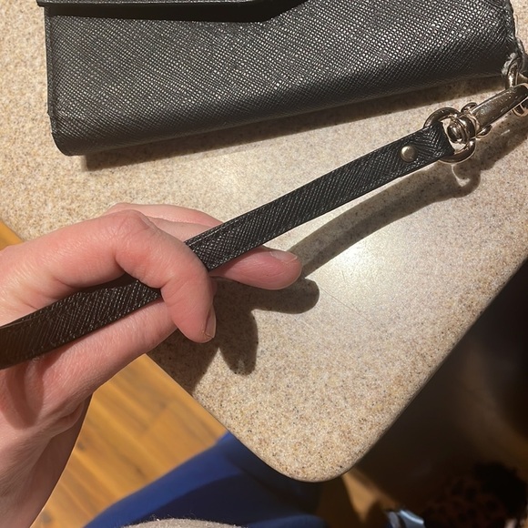 Kate Spade Phone Wallet Black - Picture 3 of 9